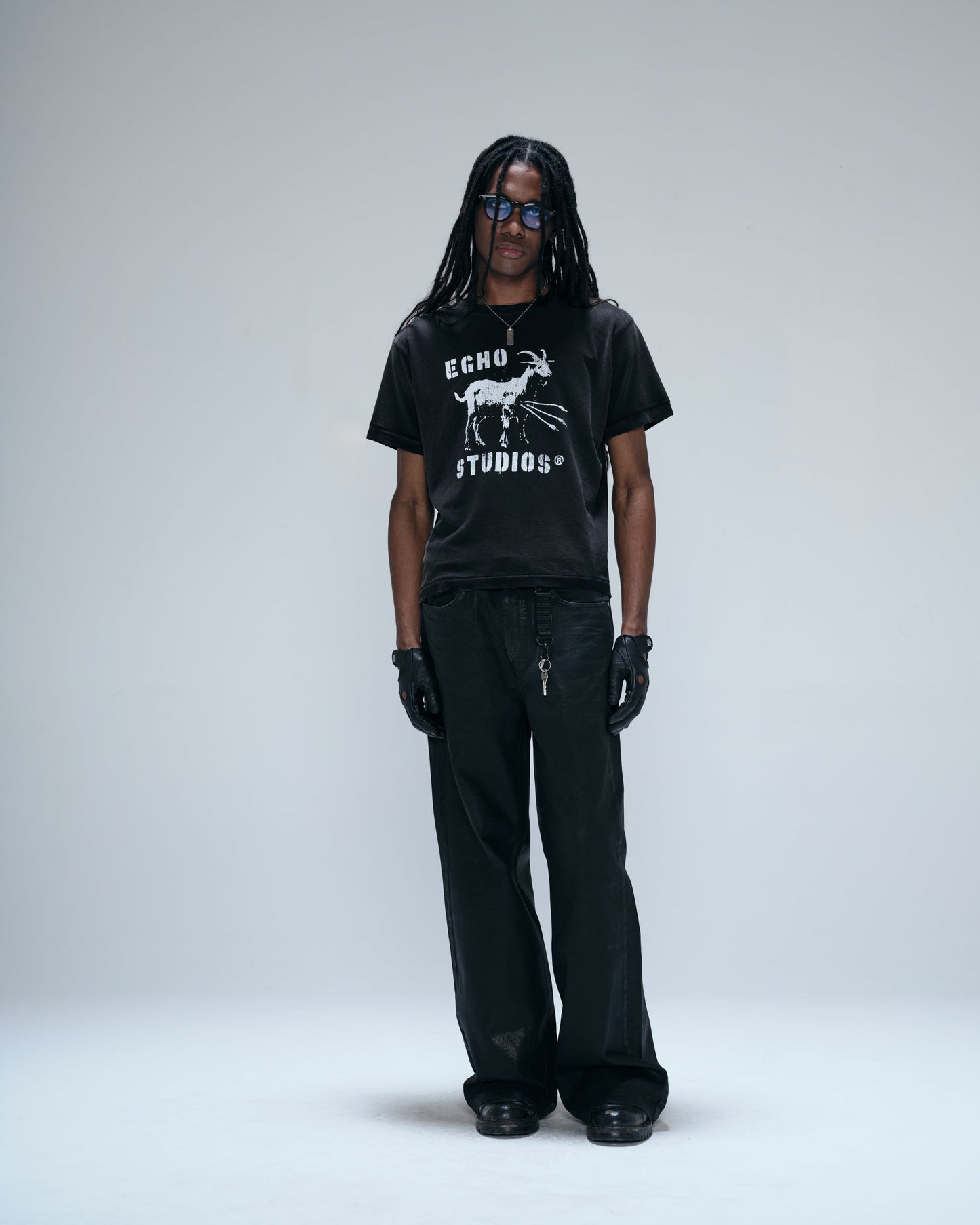 GOAT REGULAR GAZE TEE- FADED BLACK