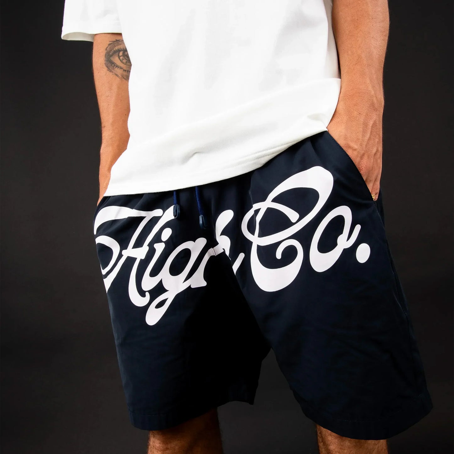Shorts Script Navy