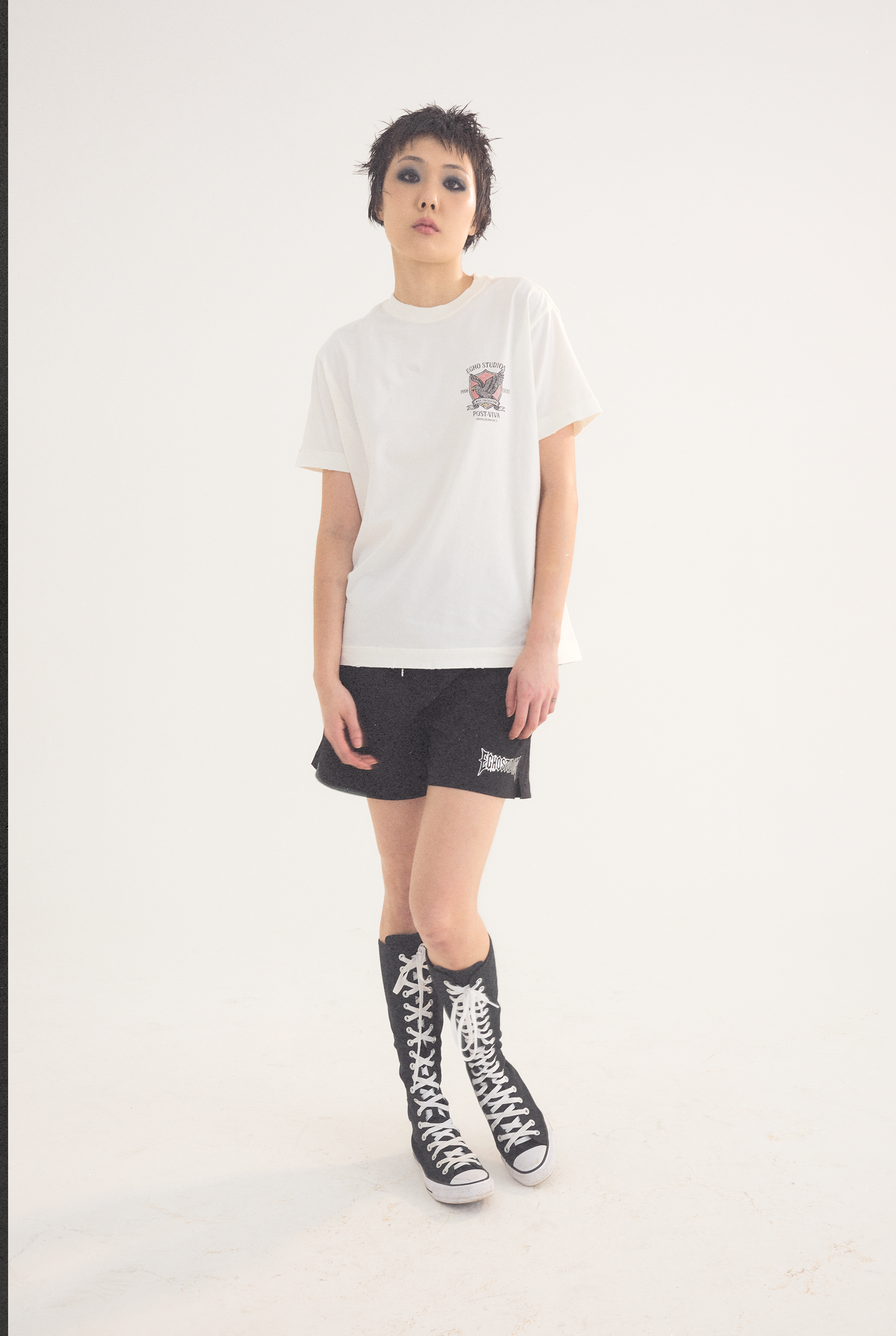 BLACK BIRD REGULAR TEE - OW