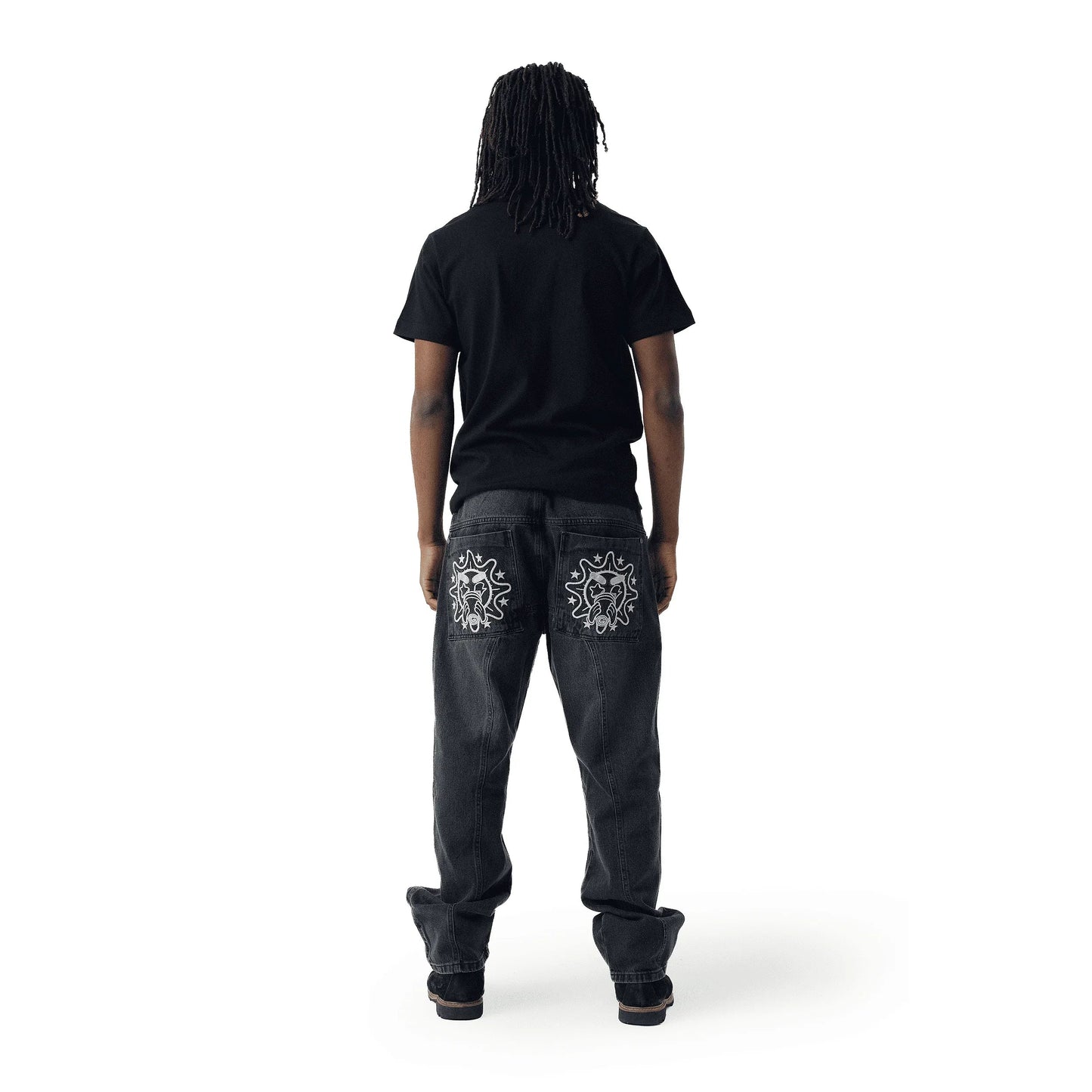 TEE THE REDEEMER BLACK