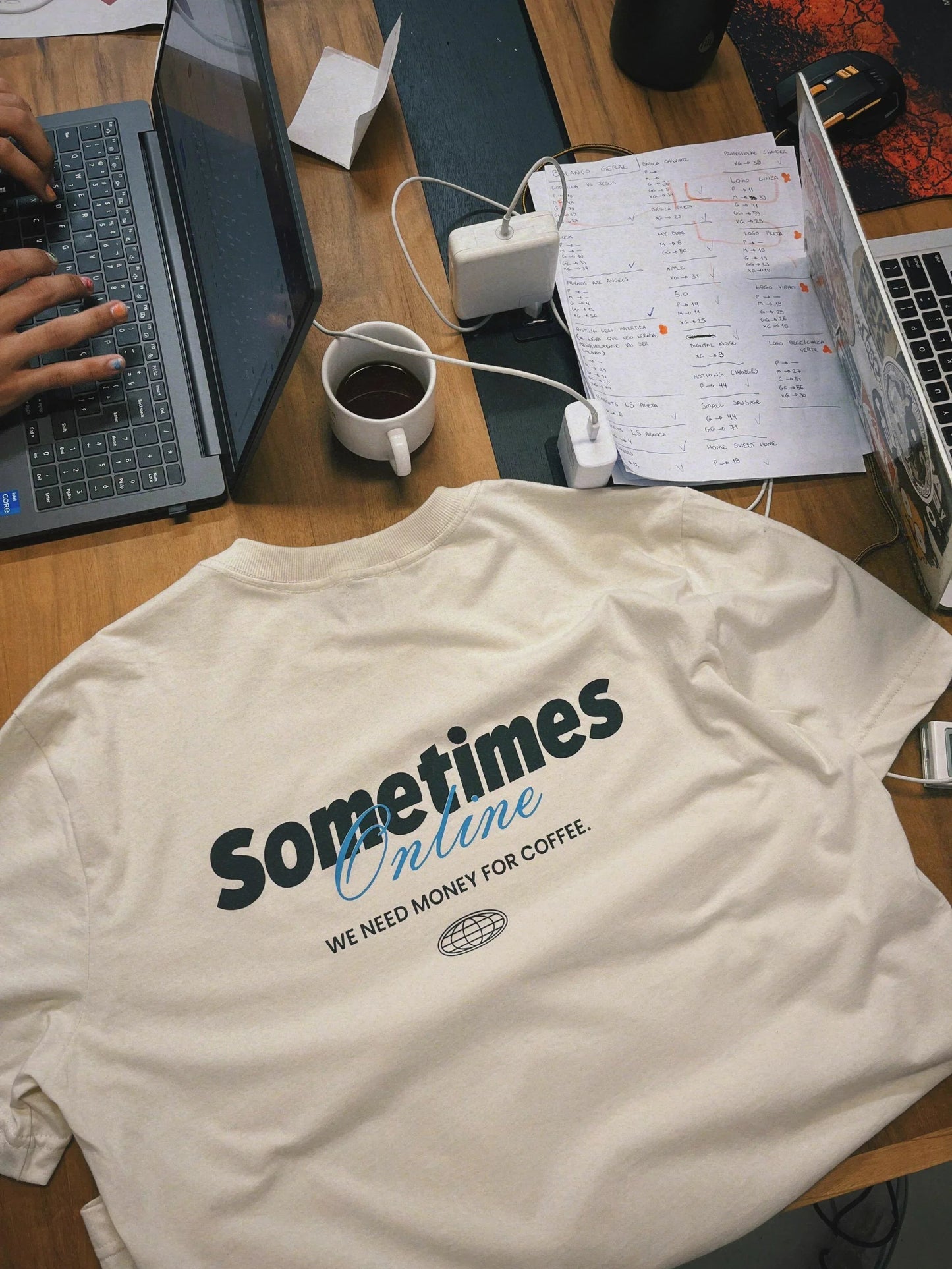 Camiseta Money For Coffee