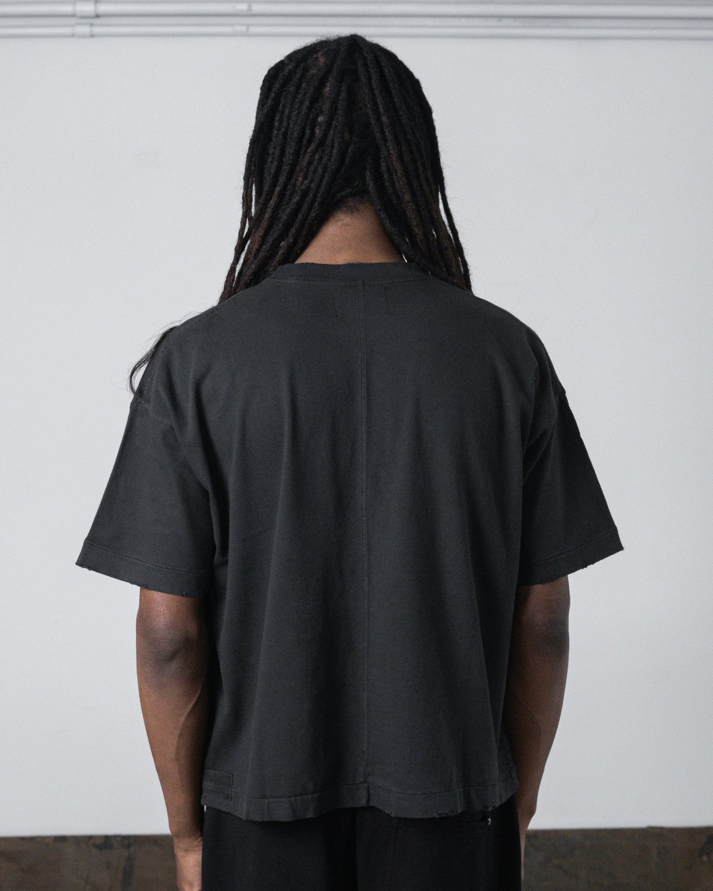 UNF - BOXY TEE - CARBON