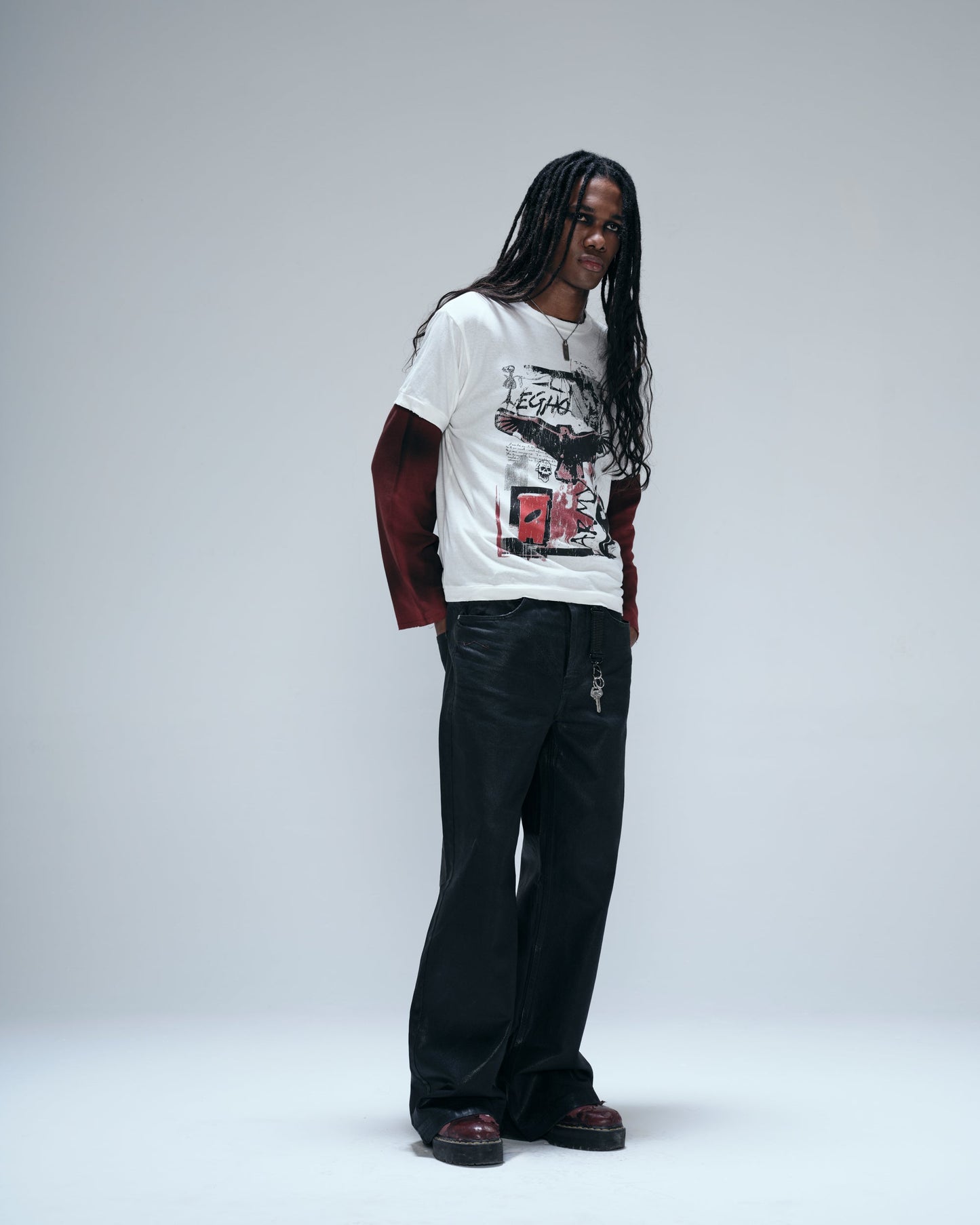 STAY WILD REGULAR GAZE TEE - OW