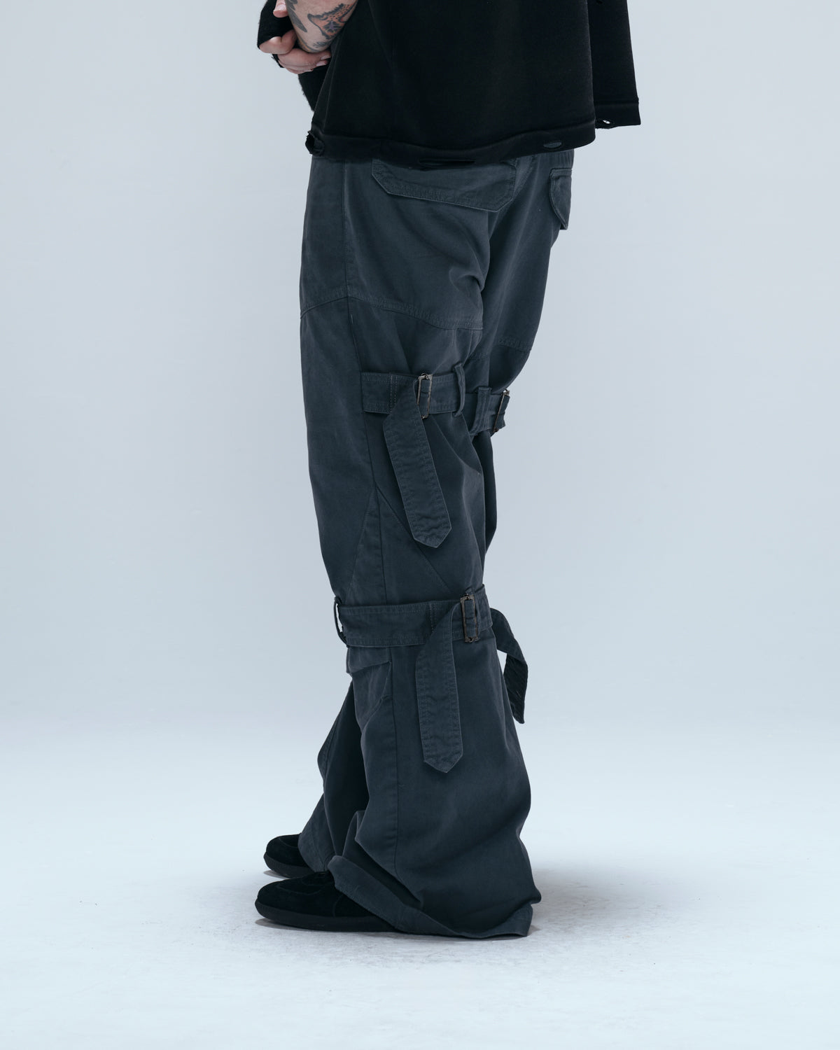 ARMY STRAIT PANTS - GREY