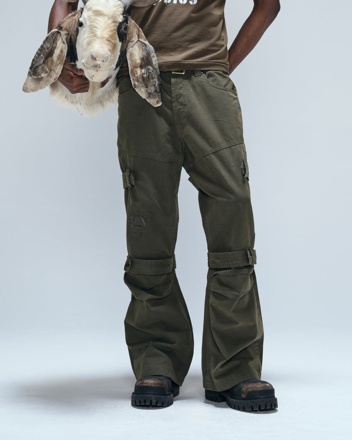 ARMY STRAIT PANTS - OLIVE GREEN