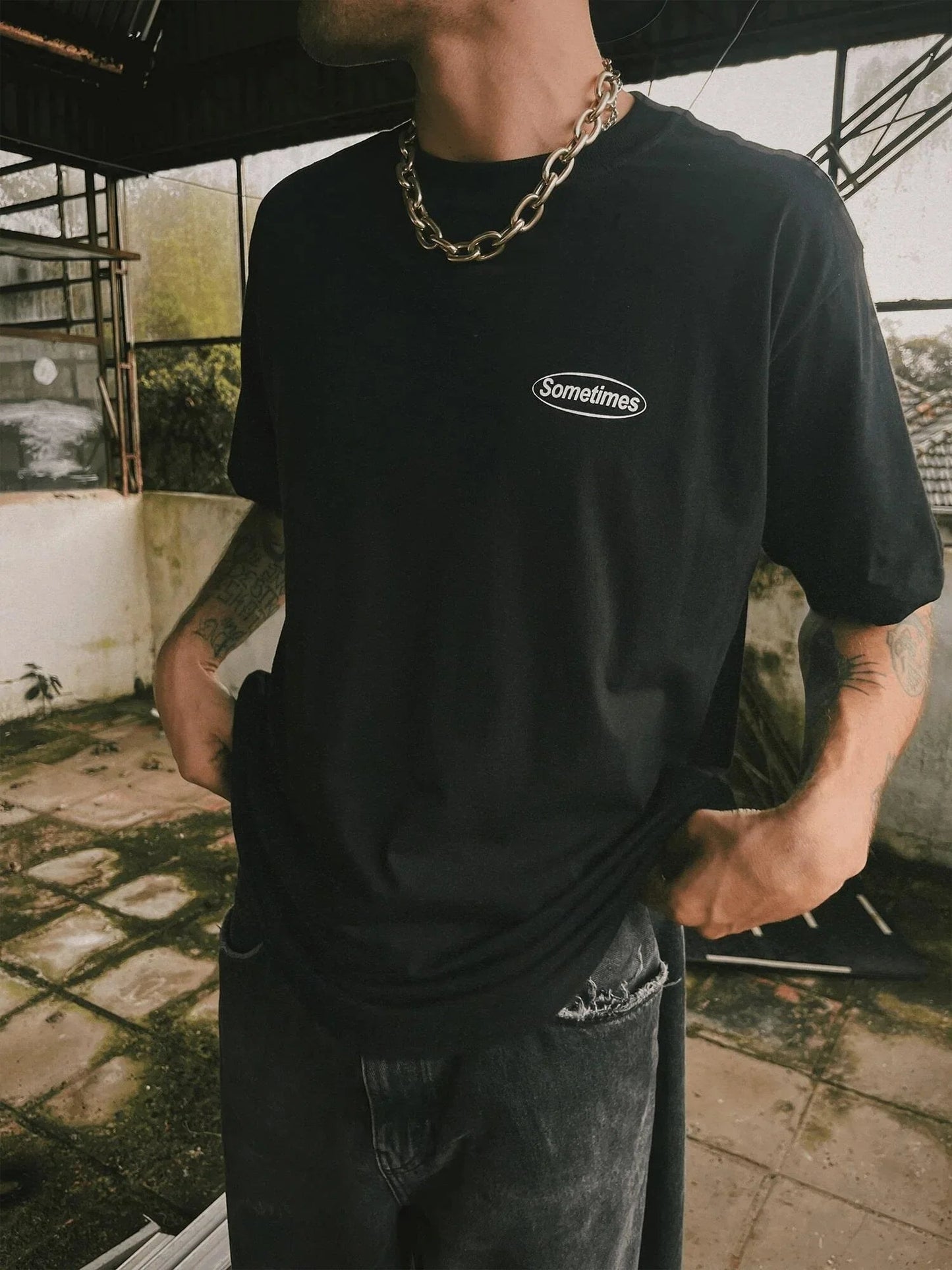 Camiseta Leave Your Phone