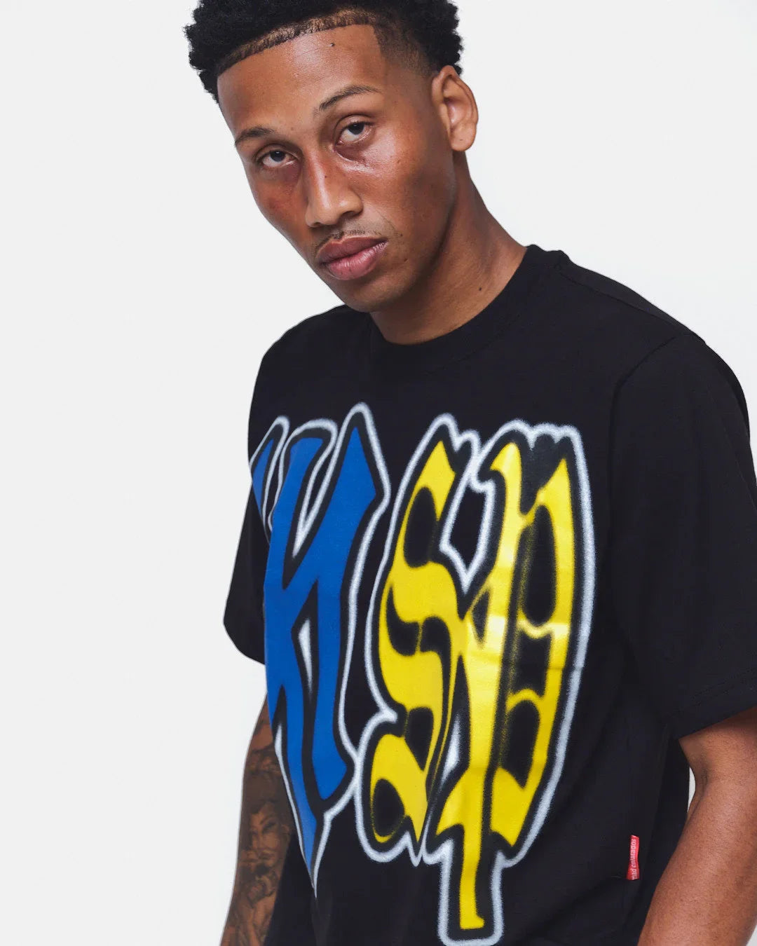 CAMISETA PIXO RUPESTRE PRETA