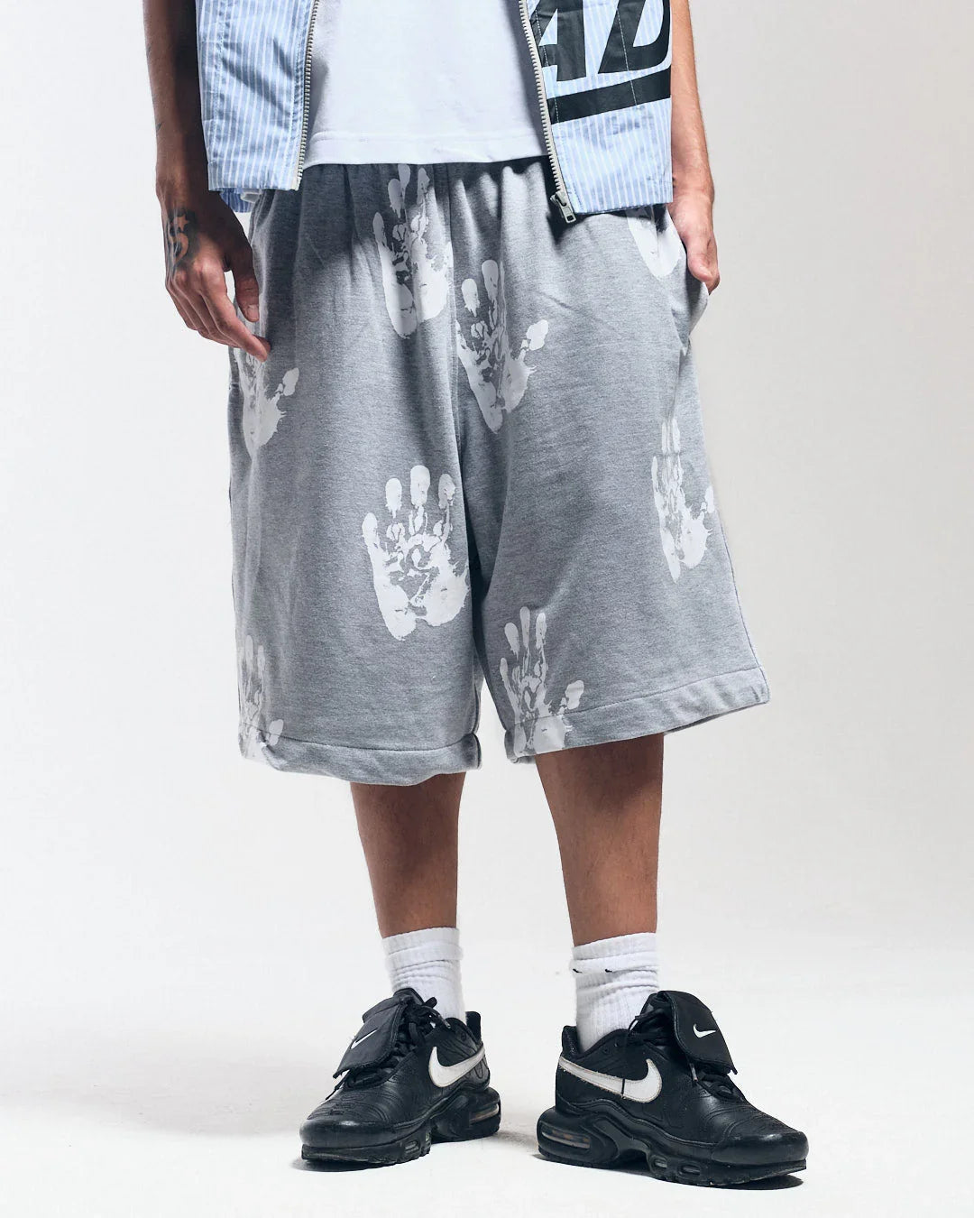 BERMUDA MOLETOM ALL HANDS CINZA