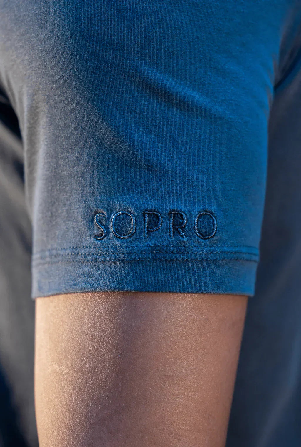 Camiseta Slim Cinza Estonado